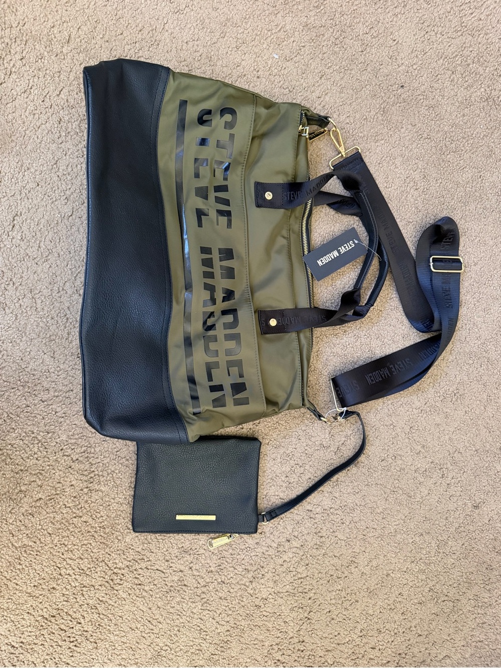 Steve Madden Olive Green and Black Women’s Duffel Bag with Detachable Pouch